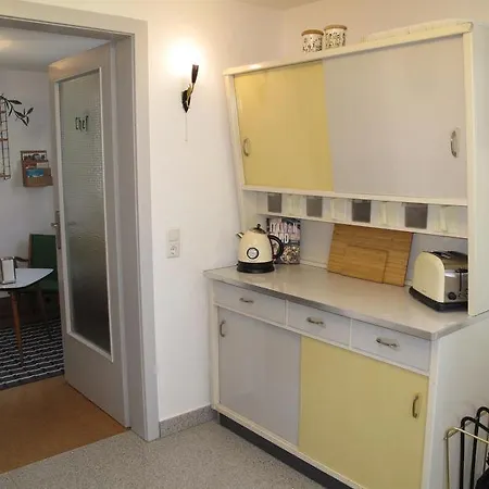 Apartment Ferienwohnung Sorgenfrei