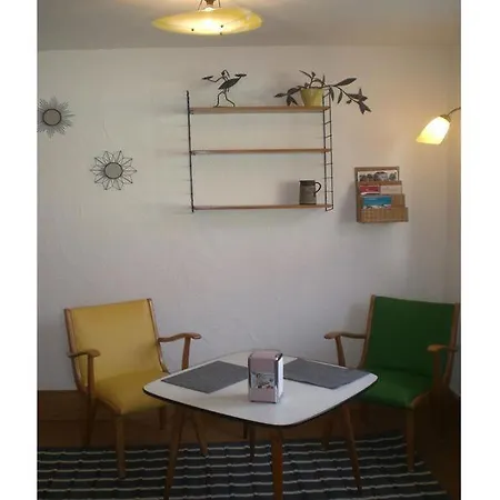 Apartment Ferienwohnung Sorgenfrei
