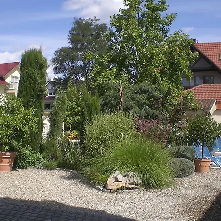 Ferienwohnung Sorgenfrei *