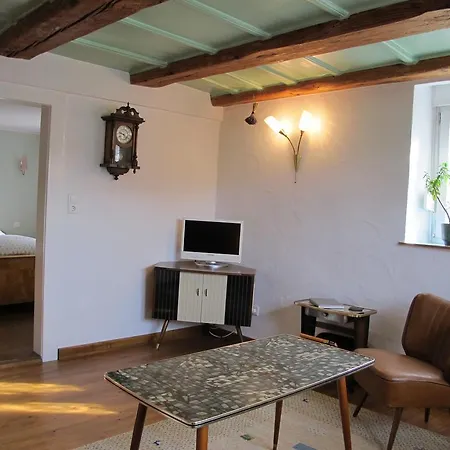 Ferienwohnung Sorgenfrei *