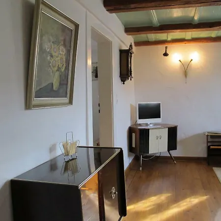 Ferienwohnung Sorgenfrei *