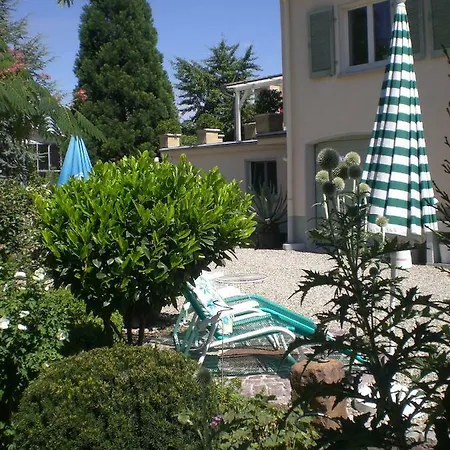 Ferienwohnung Sorgenfrei *